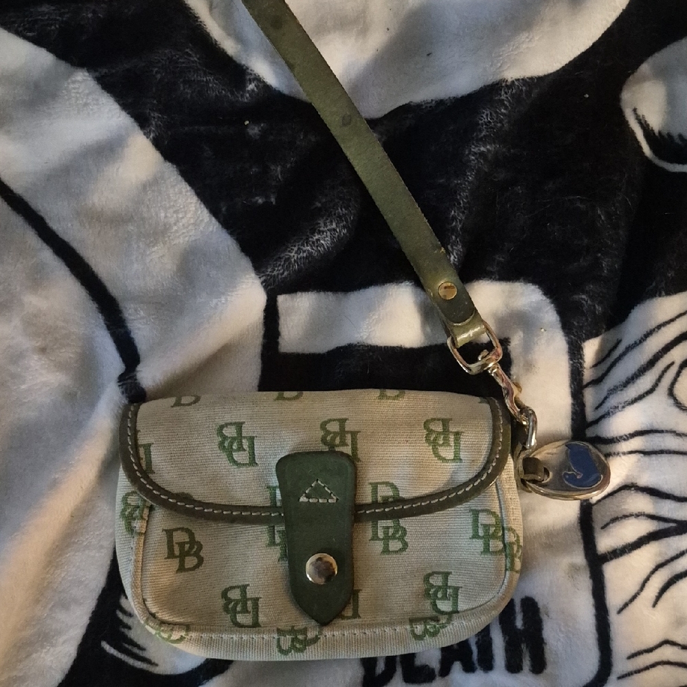 Dooney & Bourke Green and Cream Women's Bag